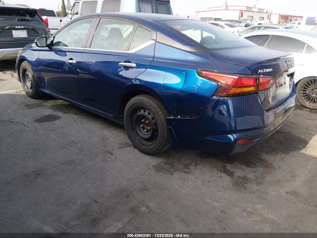 Nissan Altima S Fwd