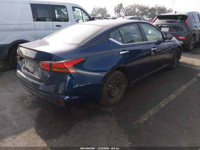 Nissan Altima S Fwd