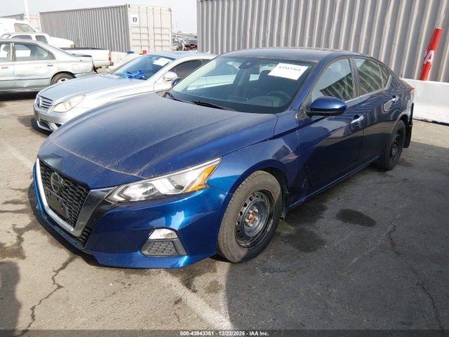 Nissan Altima S Fwd