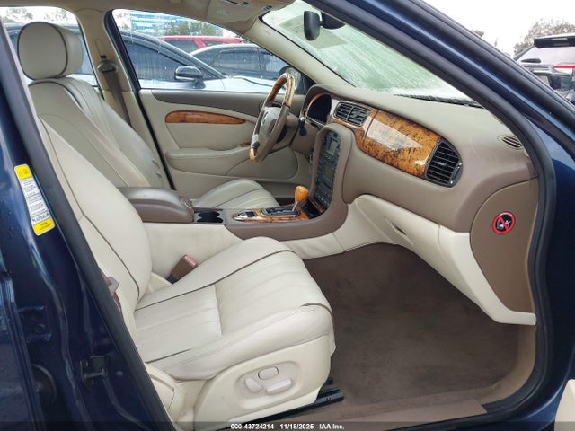 Jaguar S-Type 3.0 V6