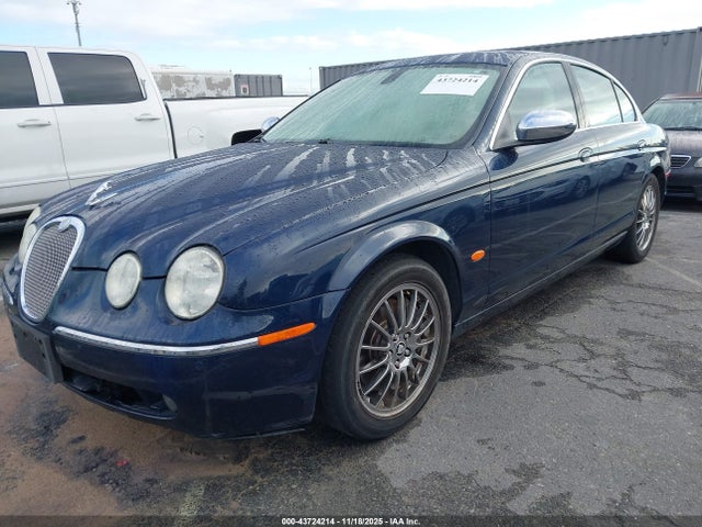 Jaguar S-Type 3.0 V6