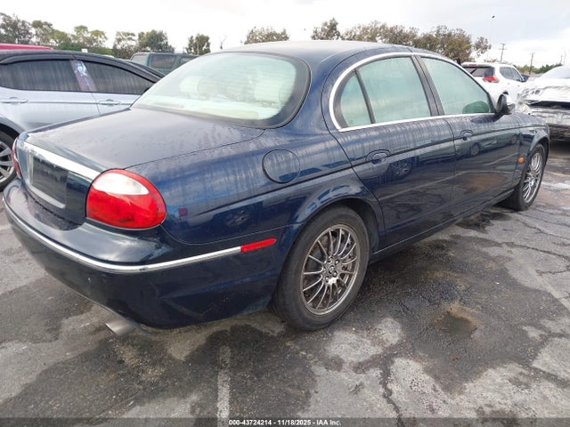 Jaguar S-Type 3.0 V6
