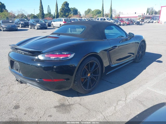 Porsche 718 Boxster