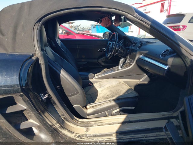 Porsche 718 Boxster