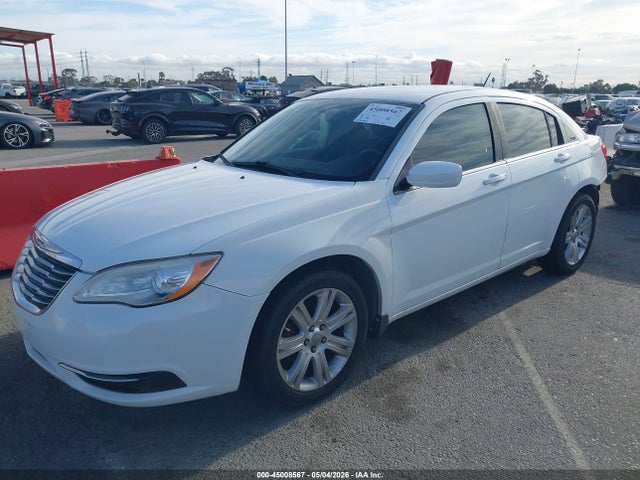 Chrysler 200 Touring