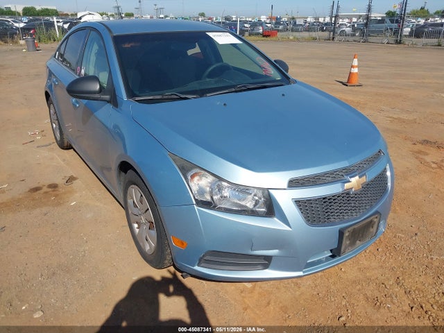 Salvage Chevrolet Cruze Image