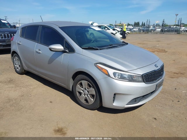 Salvage Kia Forte Image