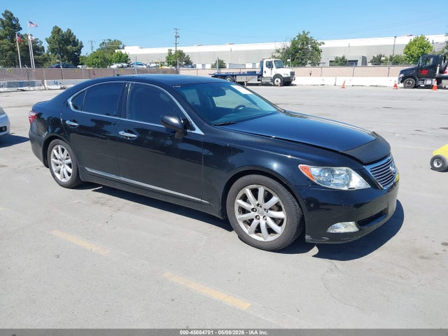 Salvage Lexus LS Image