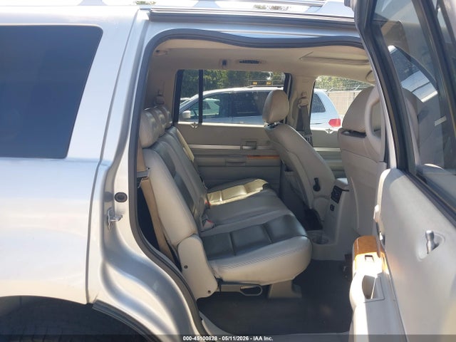 Chrysler Aspen Limited