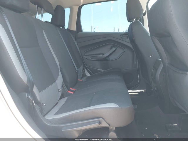 Ford Escape S