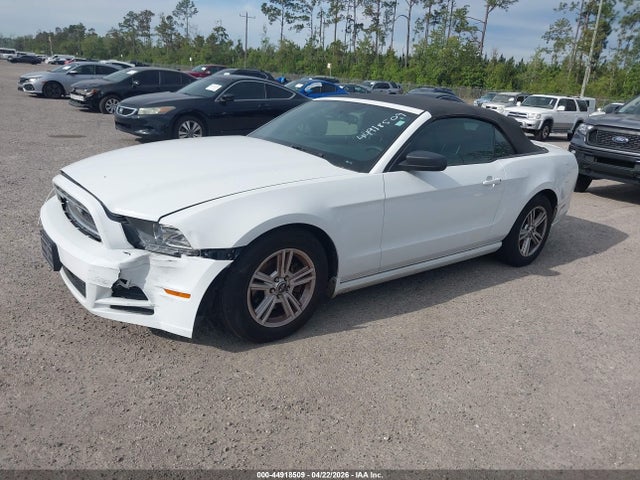 Ford Mustang V6