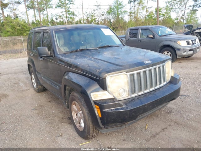 Salvage Jeep Liberty Image