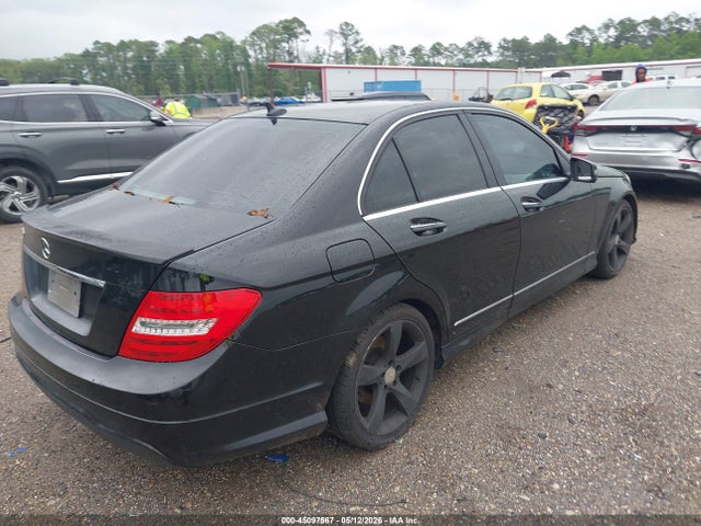 Mercedes-Benz C-Class Sport
