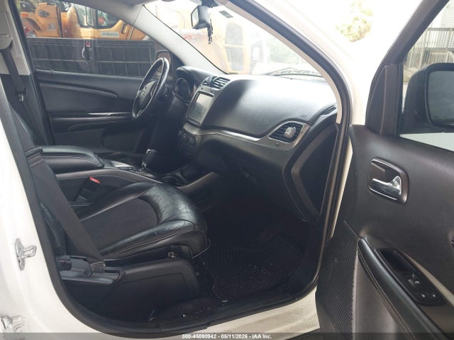 Dodge Journey Crossroad