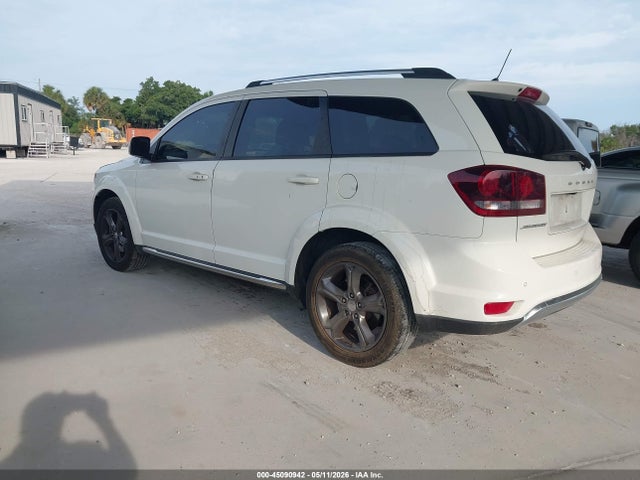 Dodge Journey Crossroad