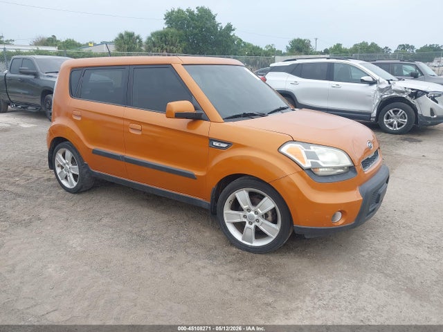 Salvage Kia Soul Image