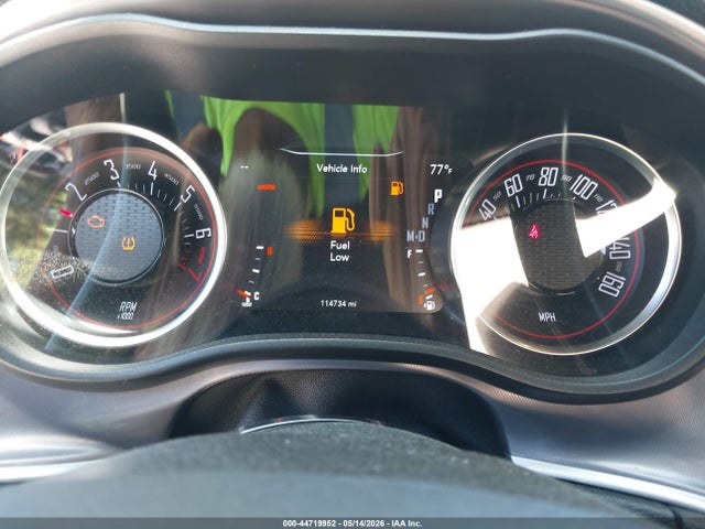 Dodge Challenger Sxt