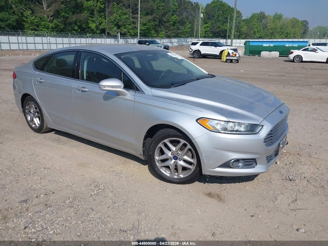 Salvage Ford Fusion Image