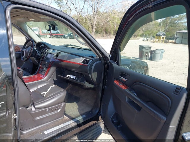 Cadillac Escalade Luxury