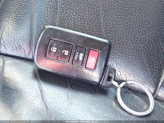 Toyota Avalon Hybrid Xle Premium