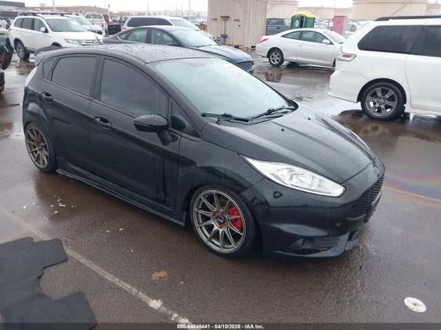 Salvage Ford Fiesta Image