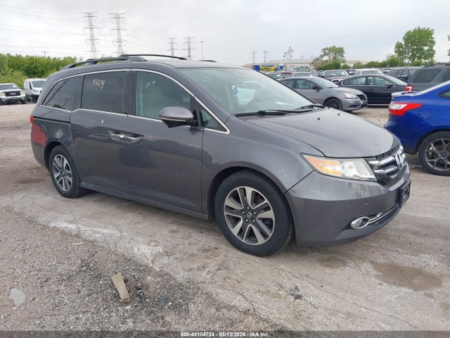 Salvage Honda Odyssey Image