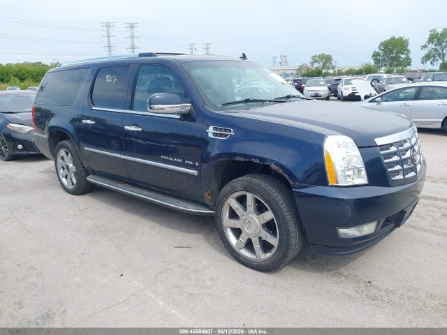 Salvage Cadillac Escalade Image