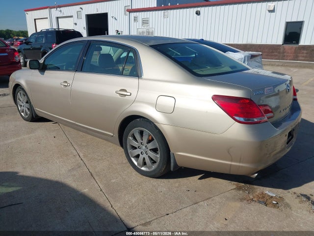 Toyota Avalon Xls