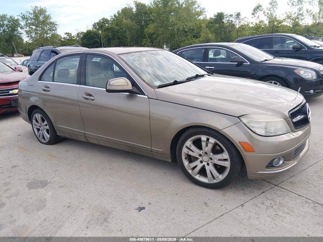 Salvage Mercedes-Benz C-Class Image