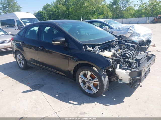 Salvage Ford Focus Image