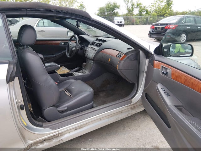 Toyota Camry Sle