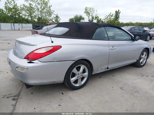 Toyota Camry Sle