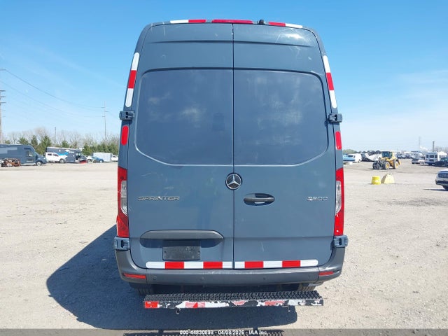 Mercedes-Benz Sprinter 2500 Standard Roof V6