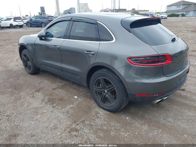 Porsche Macan S