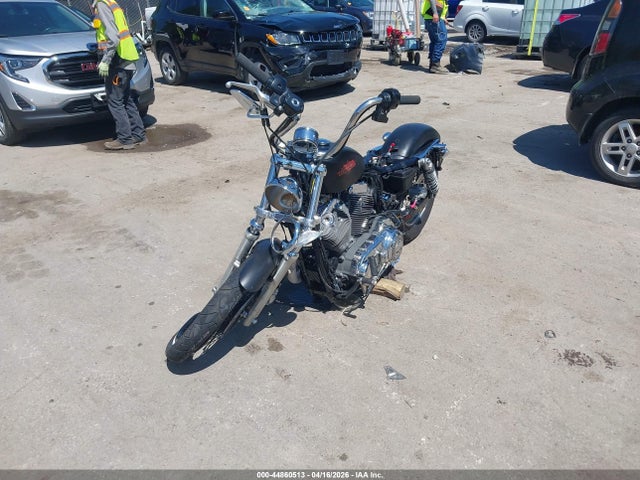 Harley-Davidson Xl1200 V