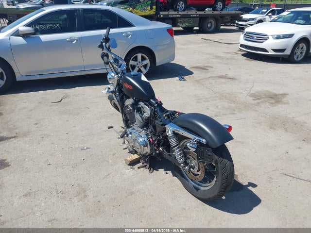 Harley-Davidson Xl1200 V