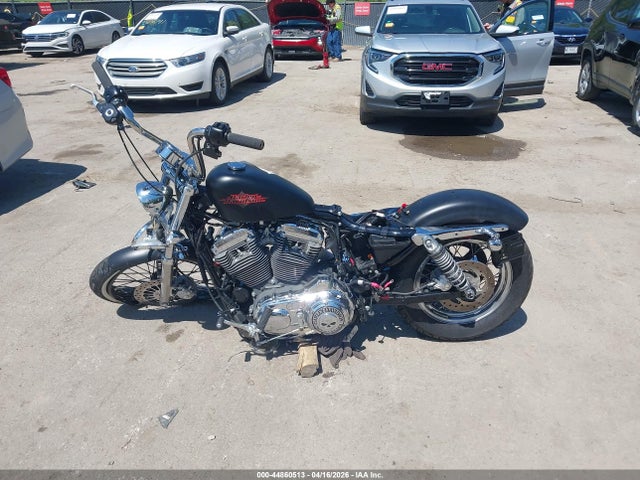 Harley-Davidson Xl1200 V