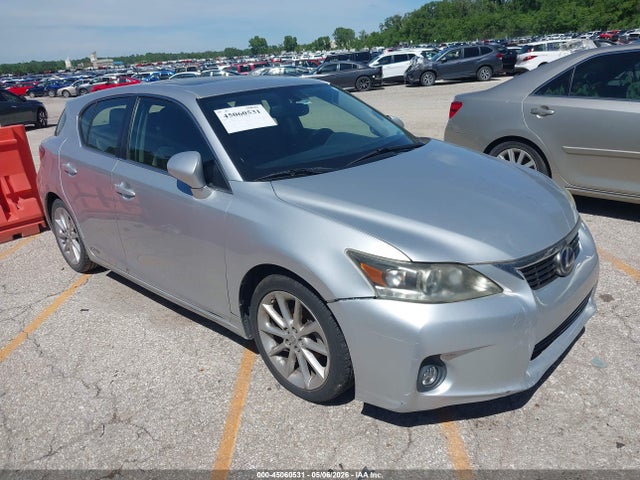 Salvage Lexus Ct Image