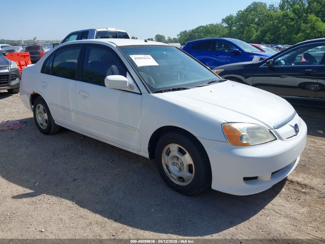 Salvage Honda Civic Image