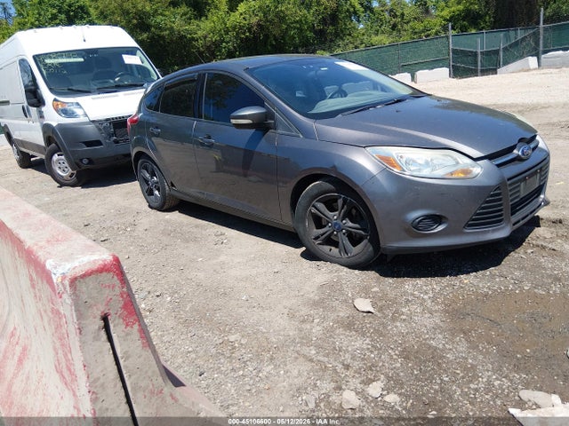 Salvage Ford Focus Image