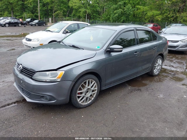 Volkswagen Jetta 2.5l Se