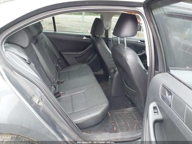 Volkswagen Jetta 2.5l Se
