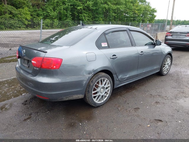 Volkswagen Jetta 2.5l Se