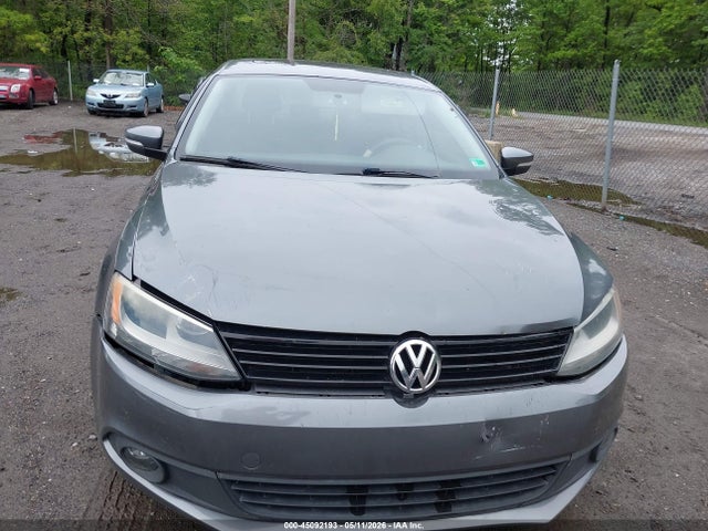 Volkswagen Jetta 2.5l Se