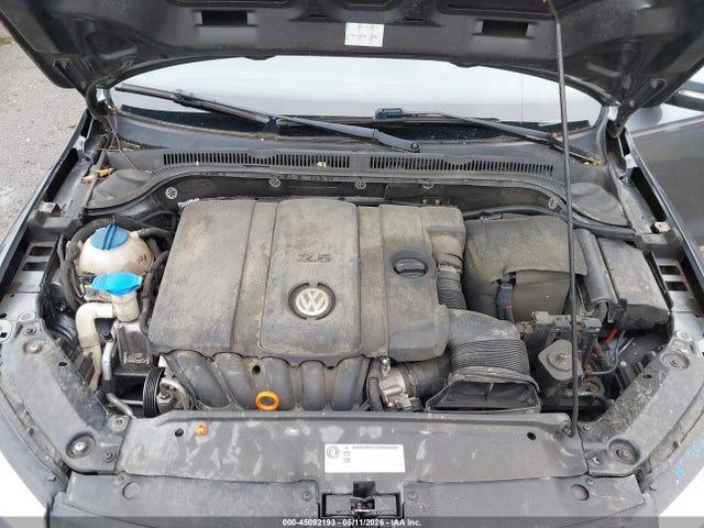 Volkswagen Jetta 2.5l Se