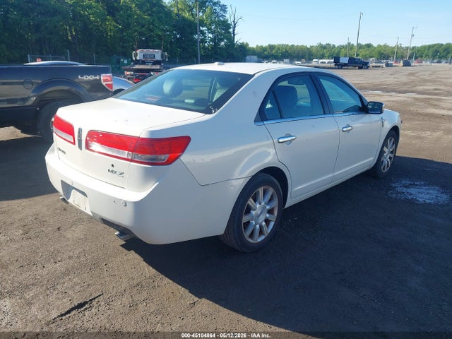 Lincoln MKZ