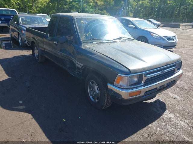 Salvage Toyota Pickup Image