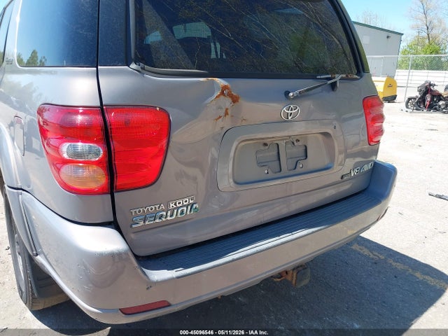 Toyota Sequoia Limited V8