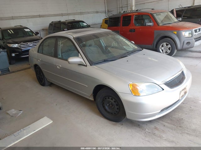 Salvage Honda Civic Image