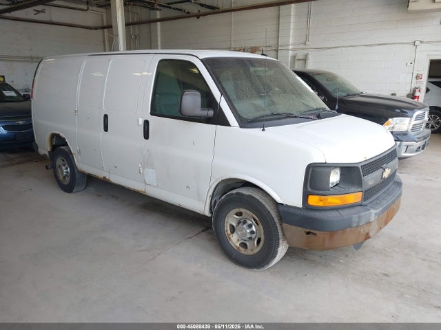 Salvage Chevrolet Express Image